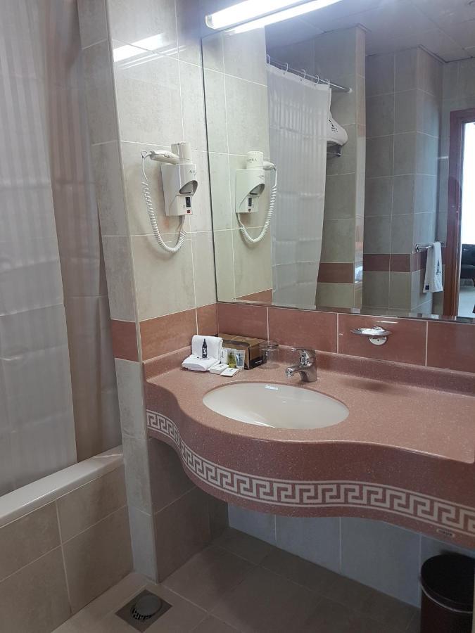 Platinum Hotel Apartments Abu Dabi Dış mekan fotoğraf