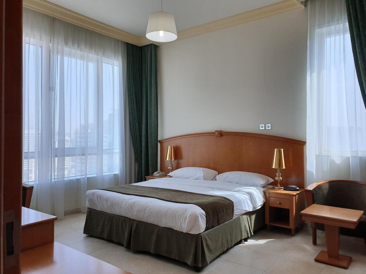 Platinum Hotel Apartments Abu Dabi Dış mekan fotoğraf